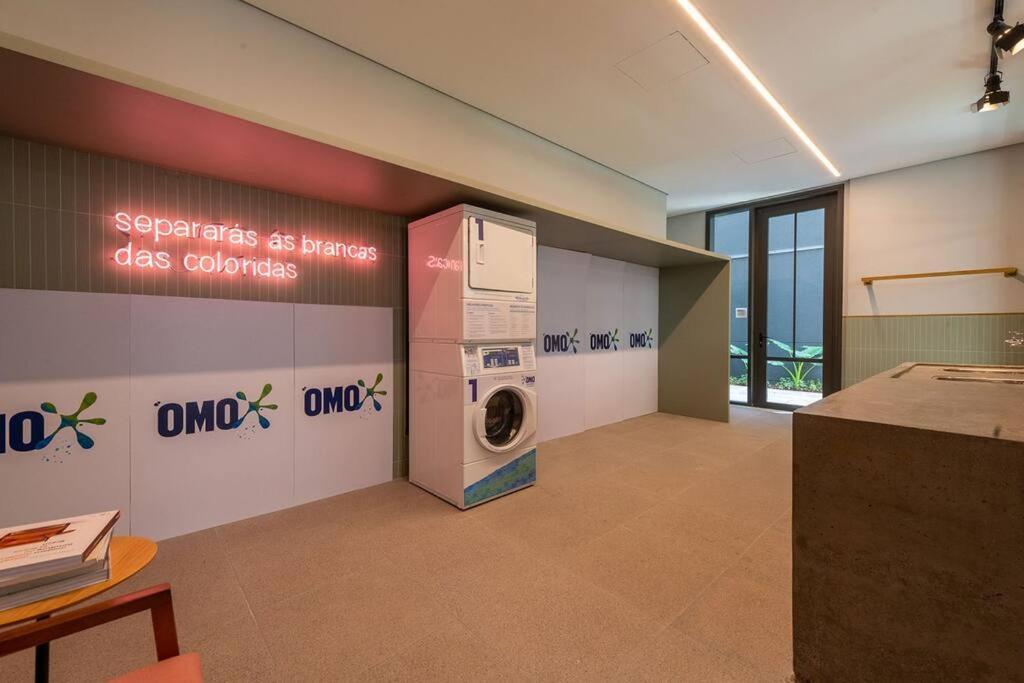 Nova Republica Piscina, Academia, Metro! São Paulo